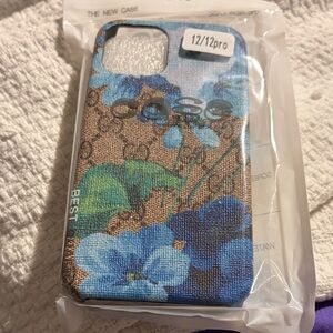 Blue Floral iPhone 12/12 Pro Case